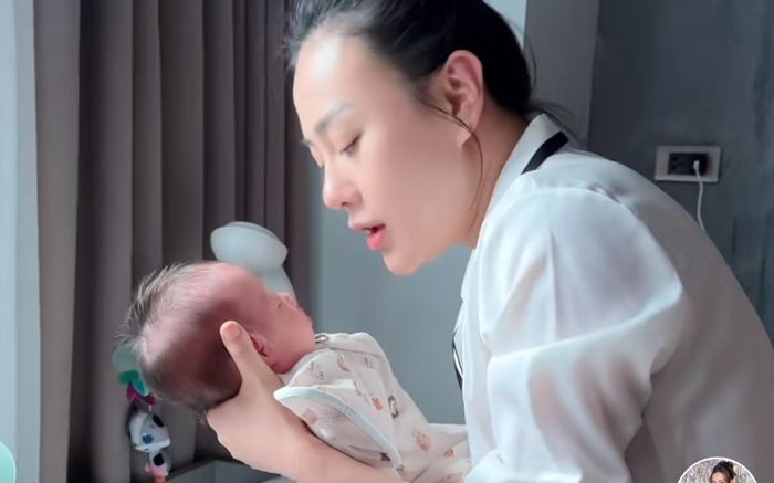 Phương Oanh trải lòng về hành trình làm mẹ bỉm sữa, phải duy trì một việc mỗi sáng
