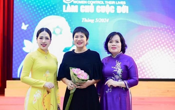 Á hậu Doanh nhân Việt Nam 2023 Nguyễn Quế Anh trao giá trị cộng đồng với Dự án 'Phụ nữ làm chủ cuộc đời'