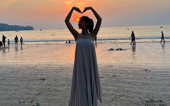 Á hậu Vbiz mang thai con đầu lòng sau nhiều tháng ở ẩn?