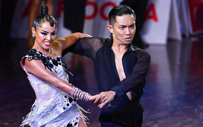 Phan Hiển đón tin vui, bật khóc trước mặt hàng nghìn người