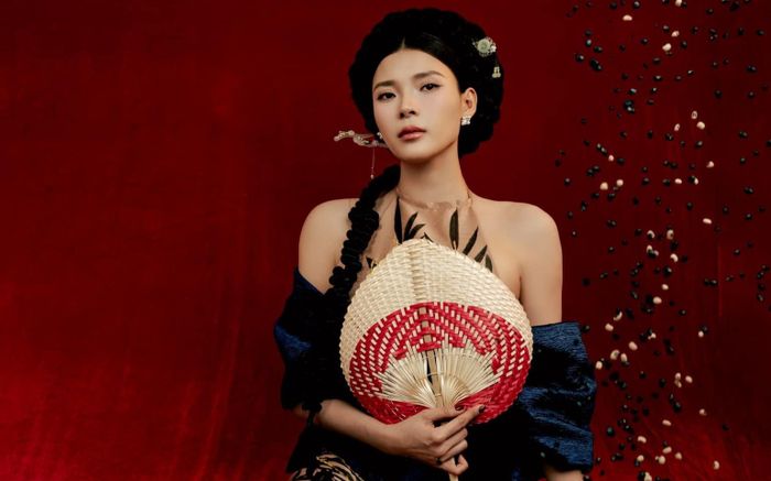 Thuý Diễm gặp sự cố rách miệng đến chảy máu vì làm đi làm lại việc này