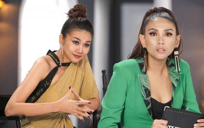 4 nàng hậu Việt 'đụng độ' với Thanh Hằng