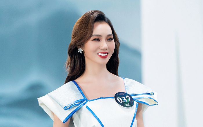 Á hậu Việt dính tin đồn tình ái với Shark Bình bị 'tấn công'