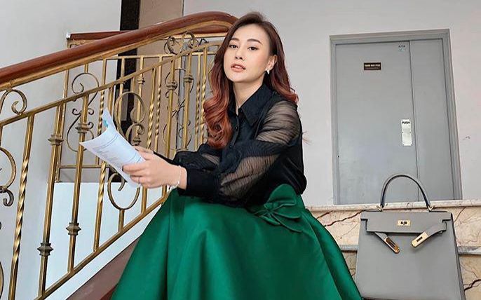 Phương Oanh trứ danh 'yêu nữ hàng hiệu'