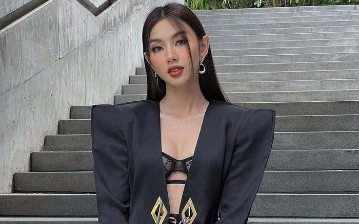 Thời kì hoàng kim của Hoa hậu Thùy Tiên