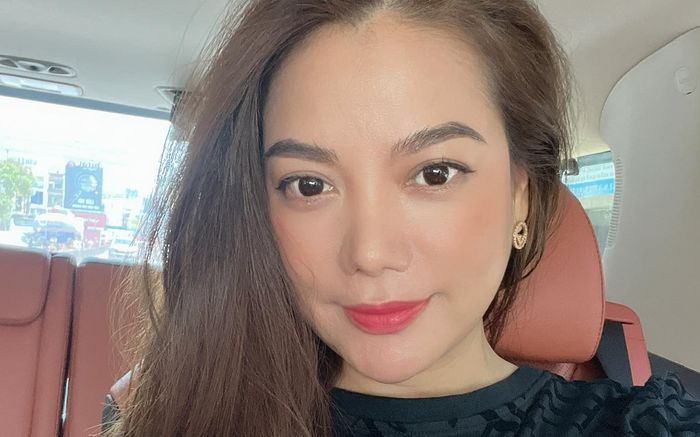 Trương Ngọc Ánh hạnh phúc với 'người đặc biệt'