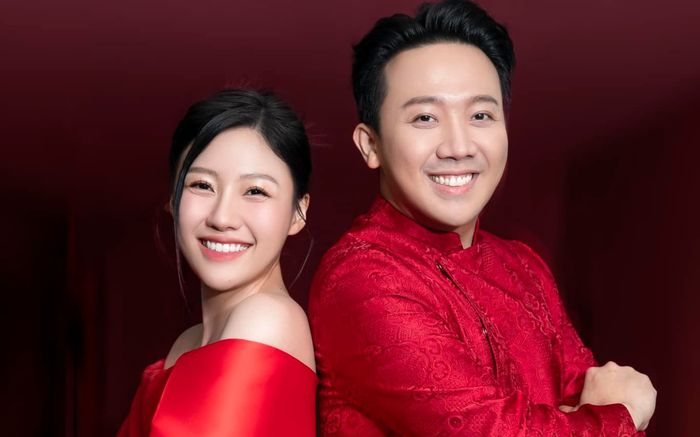 Em gái Trấn Thành chính thức làm Cô Dâu Hào Môn, đeo vòng vàng dày cộm trong đám cưới thế kỷ