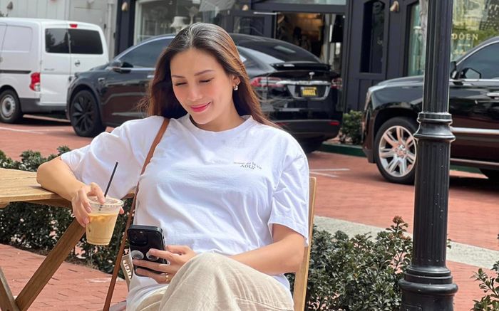 Võ Hoàng Yến âm thầm về Việt Nam để chuẩn bị sinh con