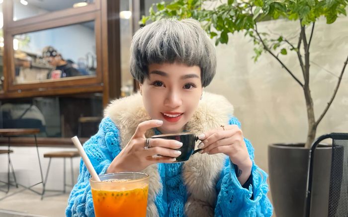 Nữ ca sĩ rao bán khách sạn 110 tỷ ở Sa Pa, giờ ra sao?