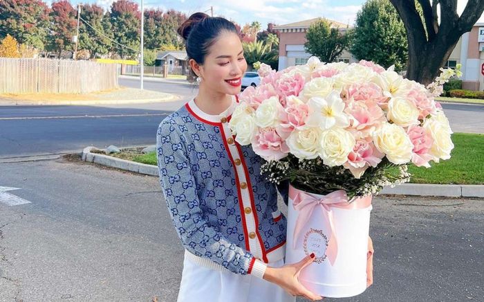 Phạm Hương có động thái ra sao trước tin đồn sắp về nước?