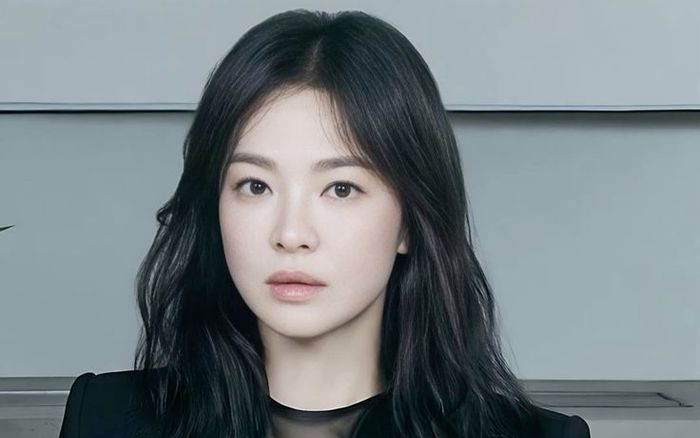 Song Hye Kyo sau 28 năm nổi tiếng: Sự nghiệp và tài sản thăng hạng chóng mặt, duy chỉ còn thiếu một điều