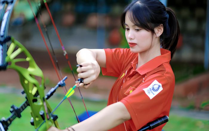Nhan sắc xinh đẹp của nữ VĐV đầu tiên thi đấu cho thể thao Việt Nam tại Olympic 2024