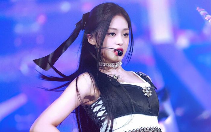 Thành viên BABYMONSTER tiếp tục gây tranh cãi