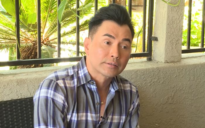 Một nam ca sĩ Việt vừa bị trộm hết tiền: Còi báo động kêu, trộm bê cả tủ tiền đi