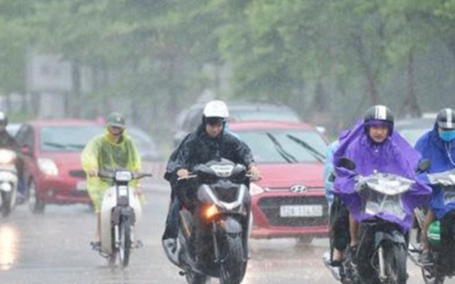 Nắng nóng kết thúc, Hà Nội mưa mát mẻ đến hết tháng 7