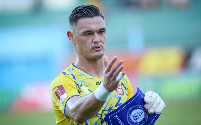 Patrik Lê Giang - thủ môn hay nhất V.League đến HAGL thế chỗ Bùi Tiến Dũng?