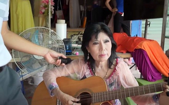 Người phụ nữ Long An suốt 30 năm không ngủ vì 'cày đêm nhiều'