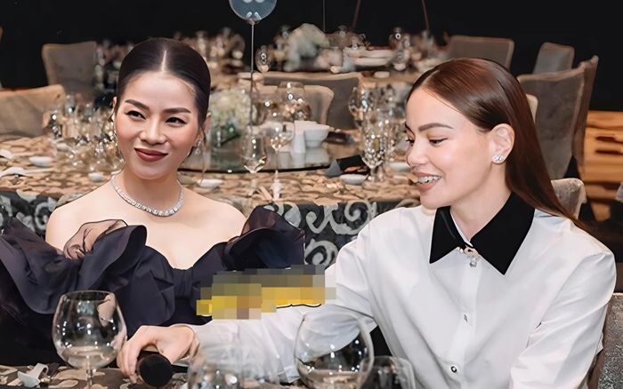 Hồ Ngọc Hà - Lệ Quyên chăm 'đắp vàng' lên mặt để duy trì tuổi xuân