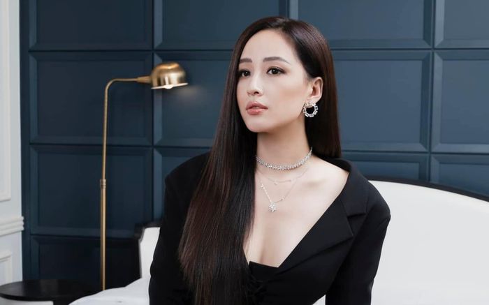 Mai Phương Thúy xứng danh 'yêu nữ hàng hiệu'