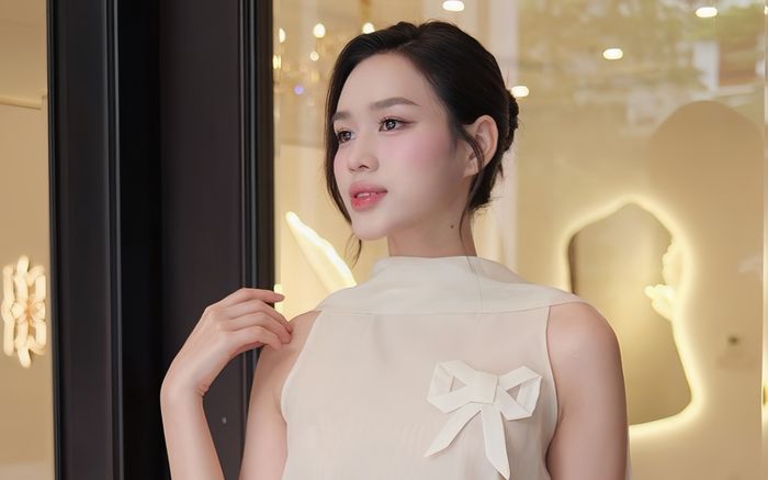 Đỗ Thị Hà bị cháy nắng