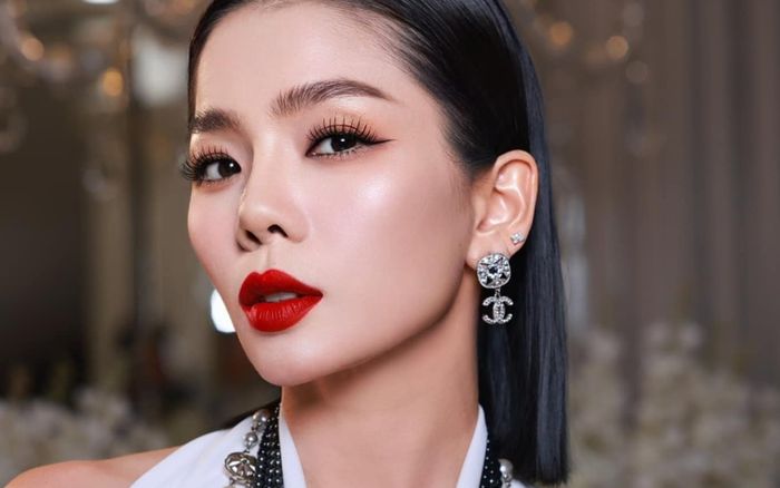 Lệ Quyên tiết lộ lý do sửa mũi