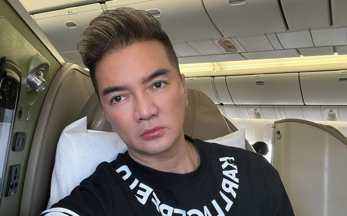 Đàm Vĩnh Hưng gặp sự cố, bất lực khi thấy người thân cận ngất xỉu