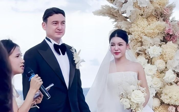 Cún cưng có mặt ở hôn lễ thủ môn Đặng Văn Lâm và Yến Xuân