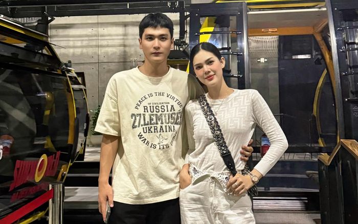 Ngọc Trinh được chồng cưng chiều sau khi mang bầu