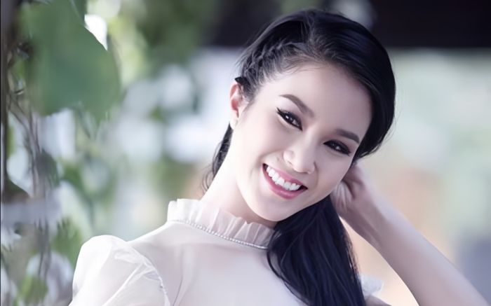 Cựu người mẫu Việt bị tố đòi 100 tỷ sau ly hôn với chồng đại gia