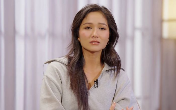 Sự thật đằng sau làn da nhiều khuyết điểm của H'hen Niê