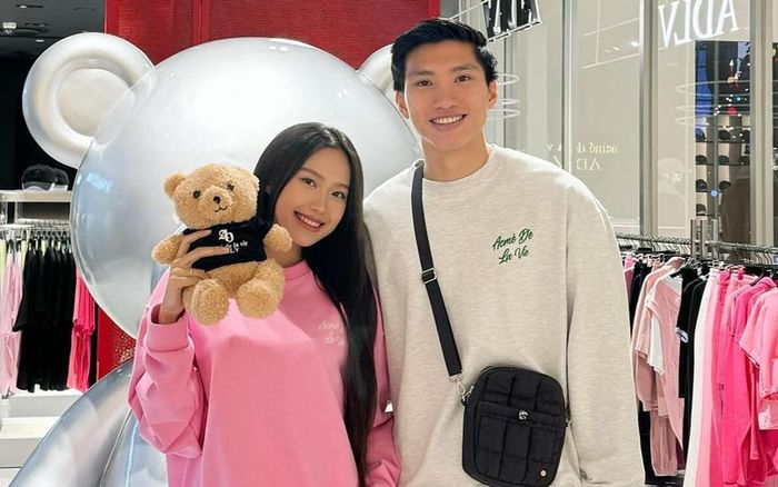 Vợ Đoàn Văn Hậu nhận phản ứng sau khi tiết lộ nỗi lo lớn sau sinh