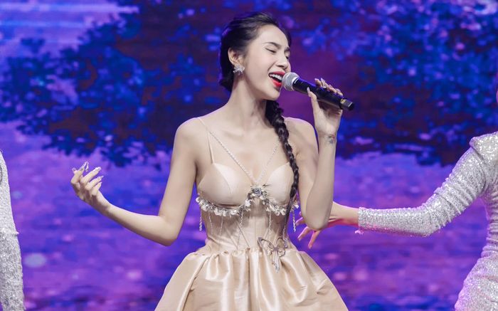 Không chạy show ca hát, Thủy Tiên kiếm tiền từ đâu?