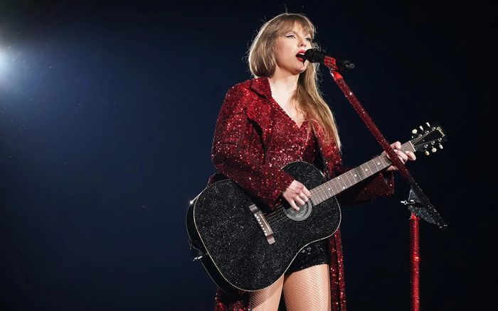 Chuỗi đêm diễn của Taylor Swift tại Anh cấm khán giả 'xem chùa'