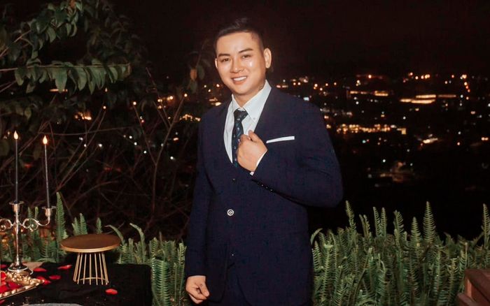 Hoài Lâm thông báo trở lại