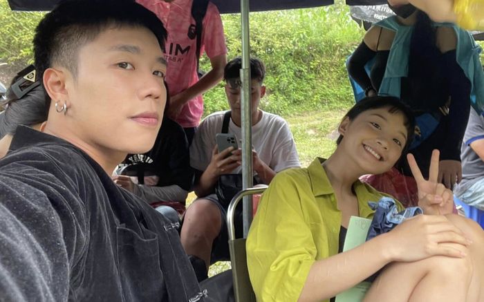 Pu - Chải trong Đi Giữa Trời Rực Rỡ 'chiếm sóng' với đoạn clip gần 10 triệu lượt xem