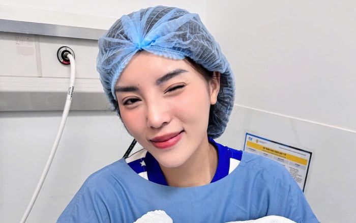 Hoa hậu Kỳ Duyên báo tin vui