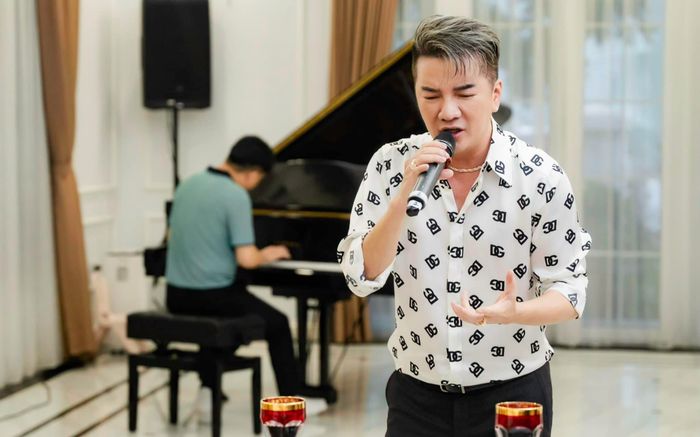 Quang Lê, Đàm Vĩnh Hưng và một số nghệ sĩ bị lừa đảo