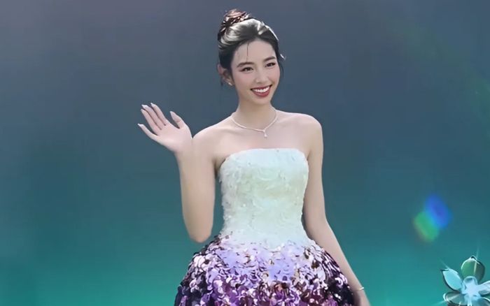 Thùy Tiên đẹp tựa nàng tiên