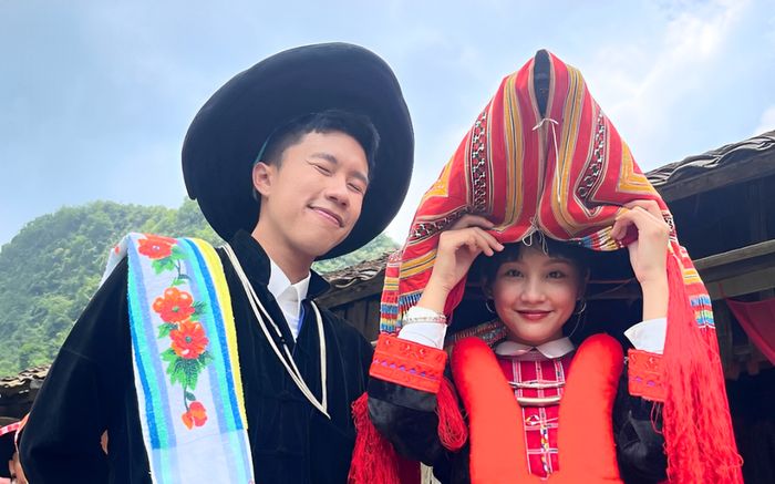 Đi Giữa Trời Rực Rỡ: Làn gió mới thú vị nhưng ngập tranh cãi