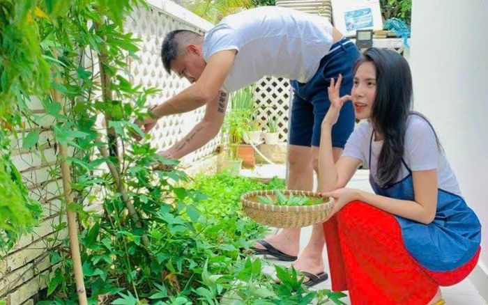 Cuộc sống hiện tại của Thủy Tiên sau 3 năm vướng ồn ào sao kê từ thiện