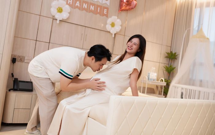 Đông Nhi chia sẻ chuyện hữu duyên khi sinh con lần hai