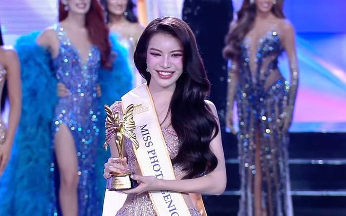 Tường San xuất sắc vào Top 3 Hoa hậu Chuyển giới 2024