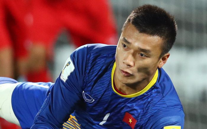 FIFA đăng về lứa thủ môn Bùi Tiến Dũng: Sau nỗi nhớ là nỗi buồn rất lớn