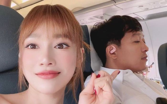 Trường Giang gây chú ý với ngoại hình gầy sọp đi, Nhã Phương than một điều liên quan tới con trai