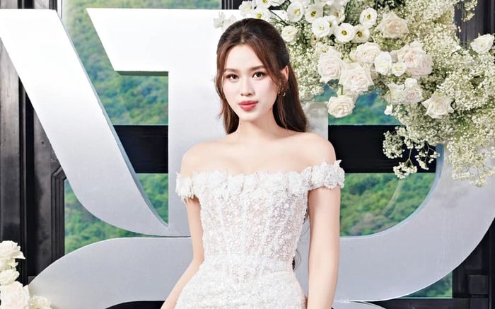 Hoa hậu Đỗ Thị Hà sắp có chồng?