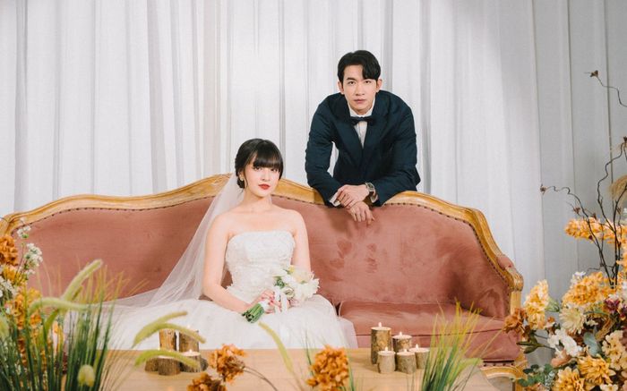 1 cặp đôi đình đám Vbiz khoe ảnh cưới xác nhận về chung nhà, danh tính chẳng xa lạ