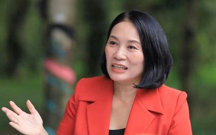 Nữ MC nổi tiếng bất ngờ nhắc đến Pu 'Đi Giữa Trời Rực Rỡ'