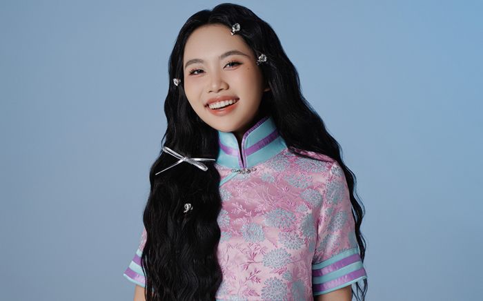 Phương Mỹ Chi 'chơi chiêu' với công ty