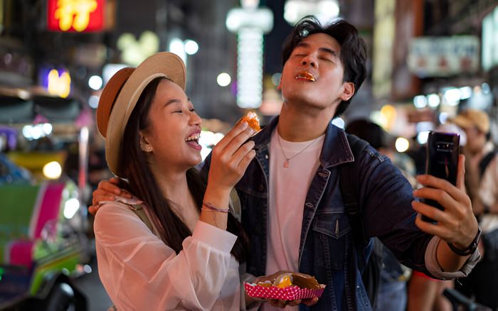 Khi ẩm thực thành 'ông tơ, bà nguyệt'