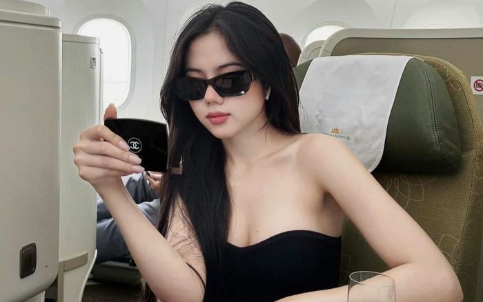 Ý Nhi là bạn gái mới của Xemesis?